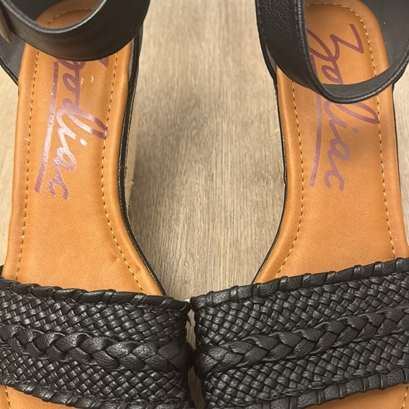 NEW! Zodiac Sabeen Ankle-Strap Espadrille Wedge Sandals - Size 10 - Picture 4 of 11